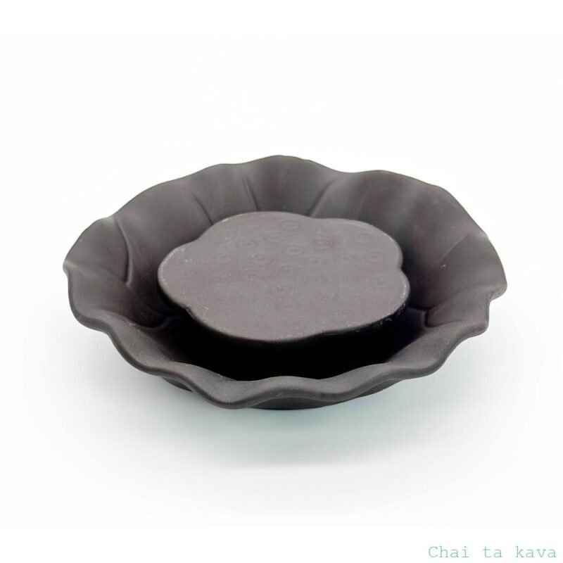 Чабань Лілія, темна, 200 мл, 15×3,8 см